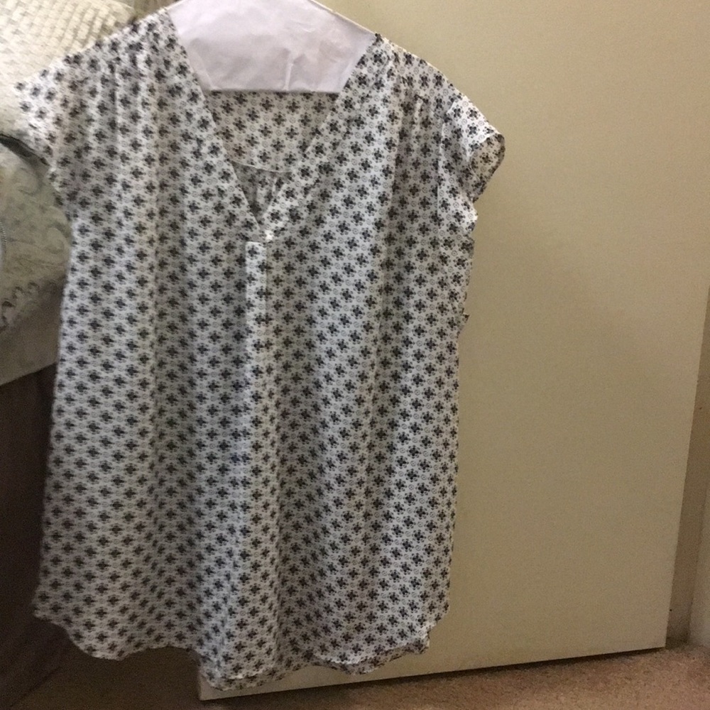 Navy blue and white designed blouse.